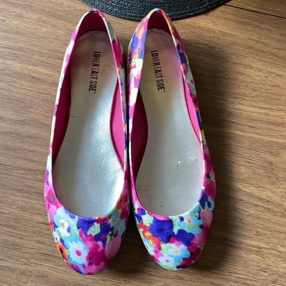 Multi colored flats - Picture 4 of 5